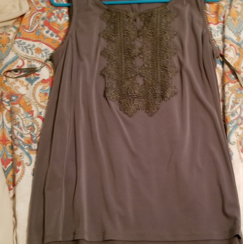 Green Sleeveless Blouse